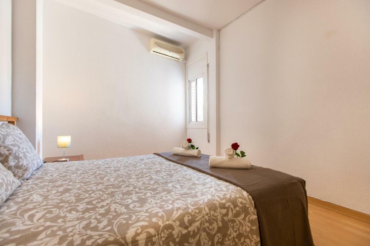Stay Barcelona Borne Apartment Luaran gambar